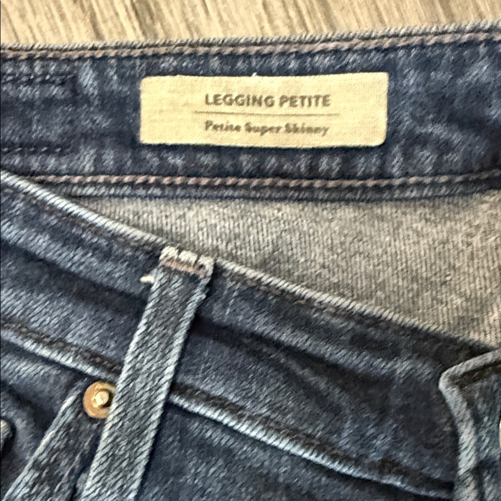 AG Adriano Goldschmied Dark Blue Skinny Jeans EUC - Picture 4 of 7